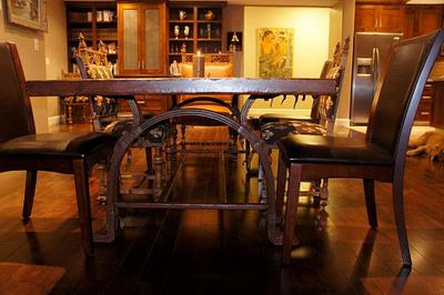 Dining table - Project by WestCoast Arts