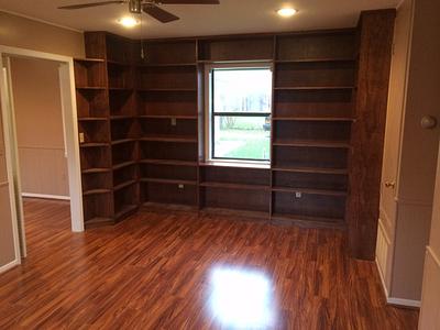 Built in Bookshelves - Project by Bulldawg
