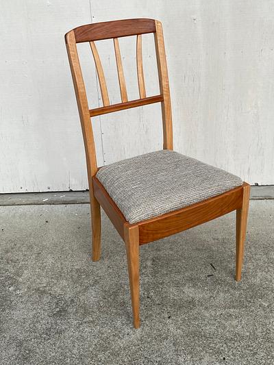 Simple Side Chair in Jatoba and Oak - Project by Mike_190930