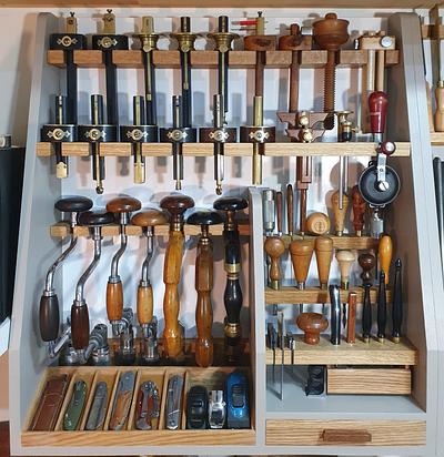 Tool Rack for Marking Gauges, Braces and Hand Drills and Workshop Knives - Project by Brit