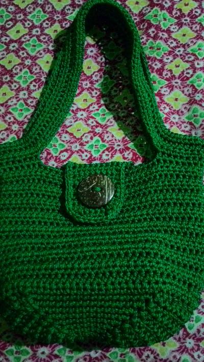 Green Pipistrelle Handbag - Project by Farida Cahyaning Ati