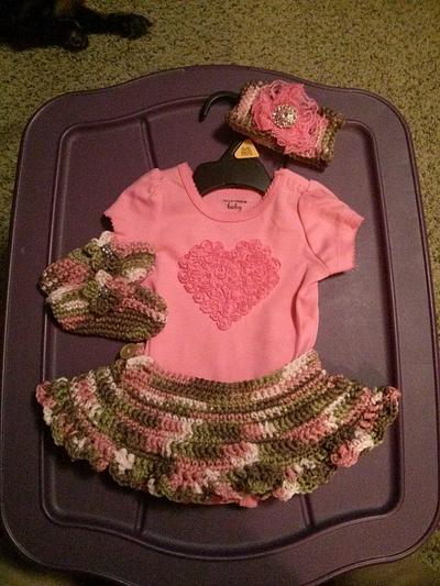 baby girl pink camo set - Project by Sam Remesz