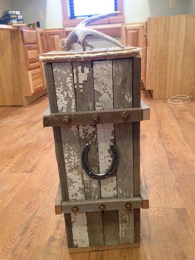 Rustic trash can  - Project by Lanette 