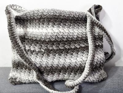 Cloud and Charcoal Easy Crochet Market Tote Bag - Project by rajiscrafthobby