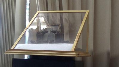 “Bread Board” Display Box mounted on a lazy susan. - Project by LIttleBlackDuck