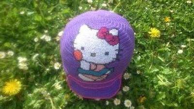 Hello Kitty cap - Project by Petra