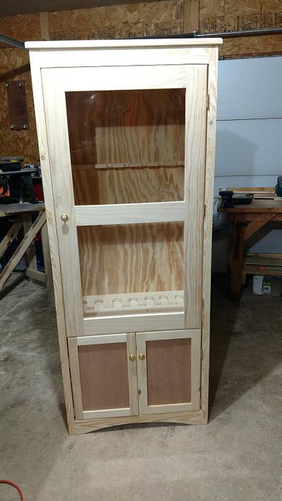 Another gun cabinet - Project by Ed Schroeder