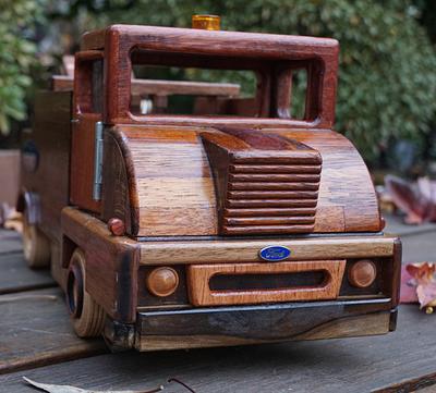 Early 1960’s Ford Thames Trader Recovery Vehicle – Tow Truck…Scratch Built - Project by crowie