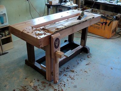 Outside the Box Workbench, This One is Different - Project by shipwright