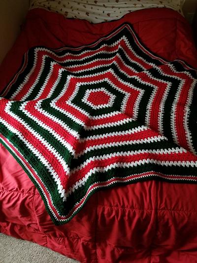 Xmas hexagon lapghan - Project by Nicole