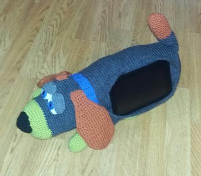 Puppy Tablet Pillow - Project by A Moore Eh