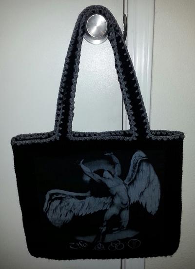 Zeppelin Tote - Project by Melinda L.