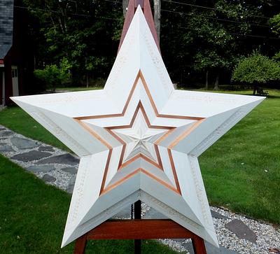 Layered star wall hanging - Project by Roger Strautman