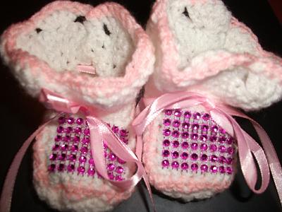 Crochet Boots - Project by mobilecrafts