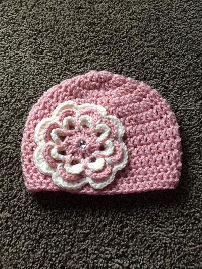 Flower hat - Project by Lynnsknits