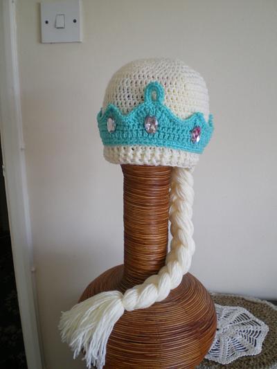 frozen hat - Project by addictedtocrochet