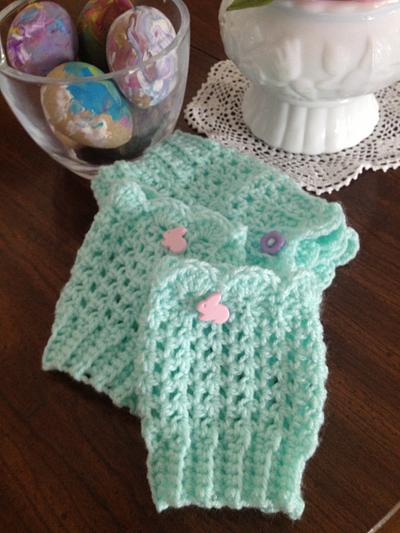 Mint boot cuffs for spring  - Project by hookedonafeeling