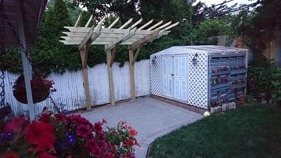 Cantilevered Pergola - Project by Brian