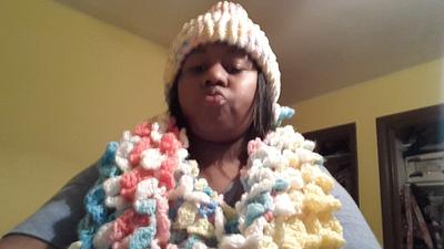 a loom hat I made - Project by Nickey45