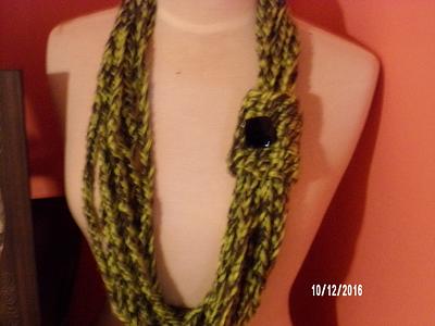 Simple Scarf - Project by Charlotte Huffman