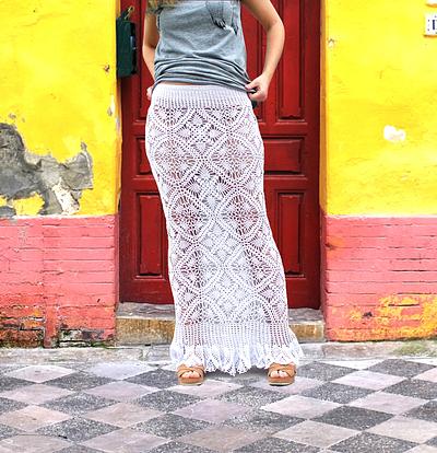 Crochet Maxi Skirt Pattern - Project by janegreen