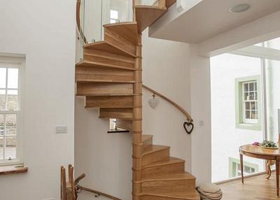 Timber Spiral Staircase - Project by Haldaneuk