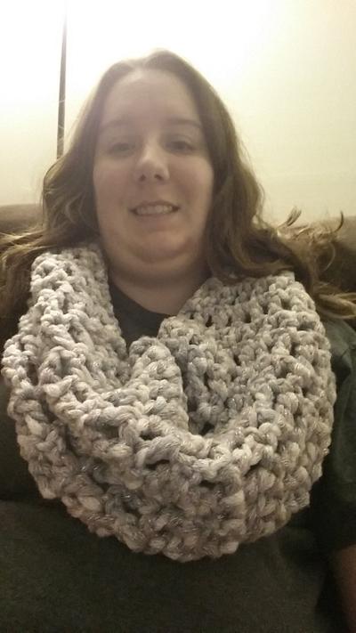 chunky infinity scarf - Project by Down Home Crochet