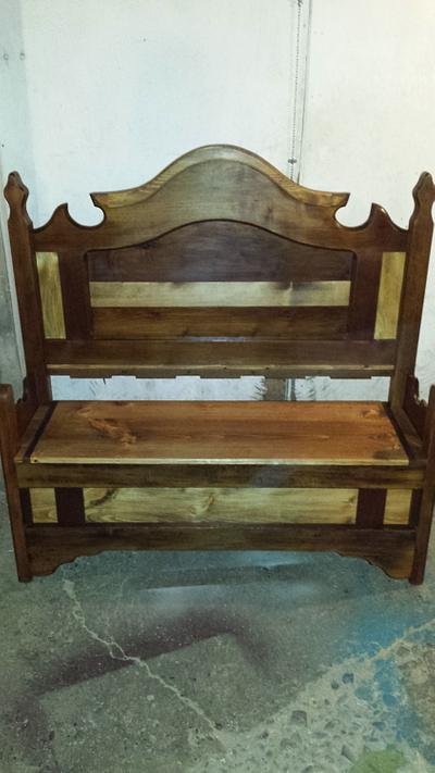 Headboard bench - Project by Nate Ramey