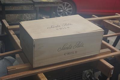 Use of wine box = Free wood. - Project by Madts