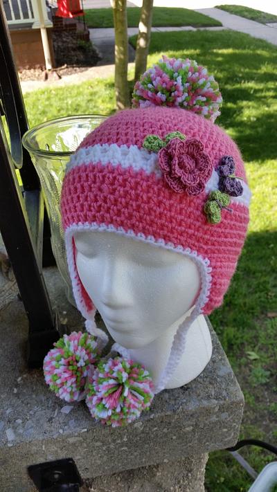 Newest Earflat Beanie with PomPoms - Project by Kelly