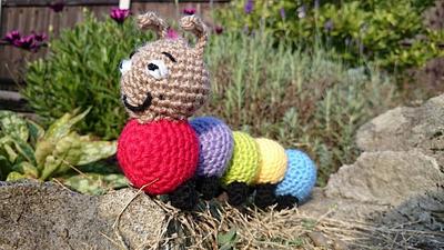 Colourful Caterpillar - Project by Amie Jane