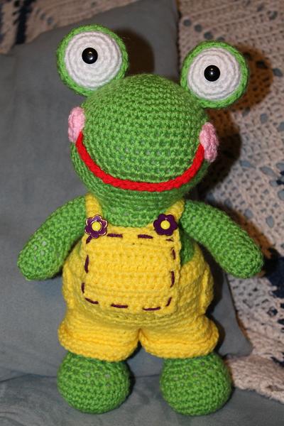 Amigurumi Frog - Project by Denise