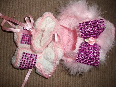 Pink Bling Boots - Project by mobilecrafts