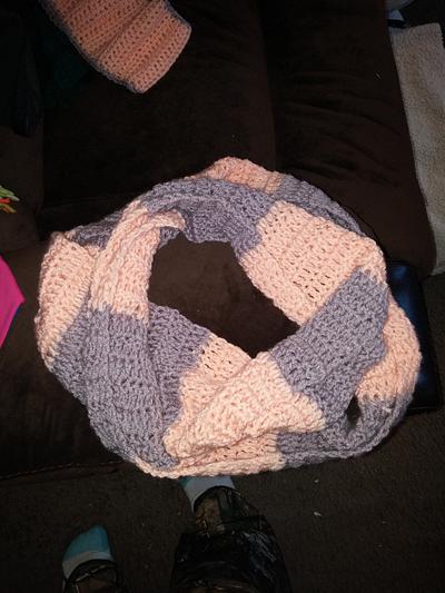 rugby infinity scarf set - Project by Down Home Crochet