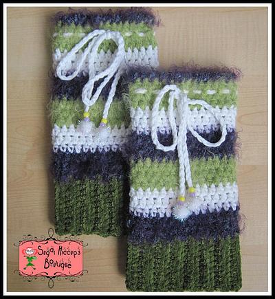 Crochet Legwarmers - Project by Heather Macias