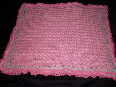 crochet blanket - Project by mobilecrafts