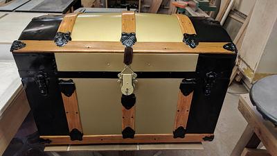 Stage coach Trunk - Project by Rickswoodworks