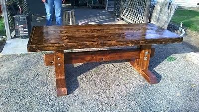 My first rustic table - Project by Edearl