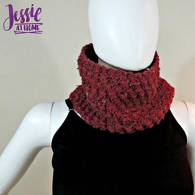 Puffed Shells Cowl - Project by JessieAtHome