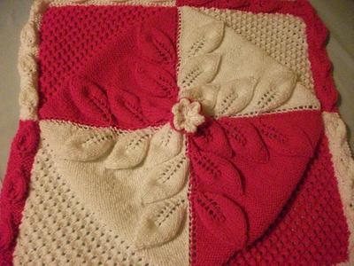 3 row leaf blanket - Project by mobilecrafts