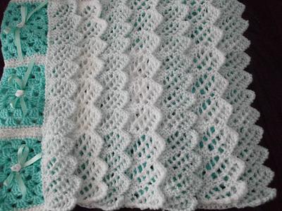 mint frills blanket - Project by mobilecrafts