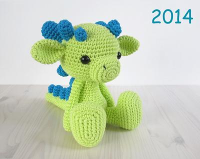 Sitting Baby Dragon - Project by Kristi