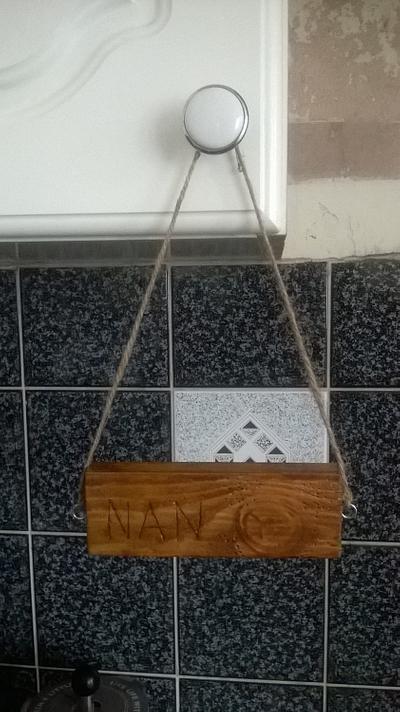 Hanging Plaque: Nan - Project by Bo Peep