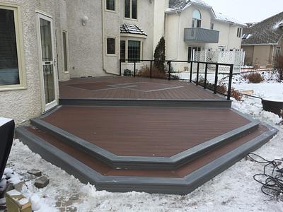 2 tiered with a decorative inlay - Project by deckman