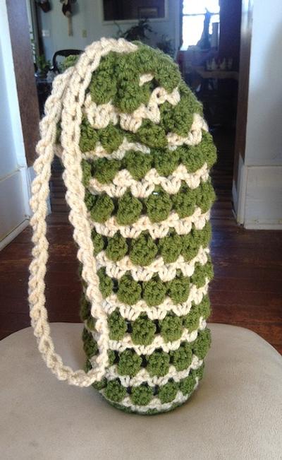 Crocheted Bottle Holder - Project by MsDebbieP