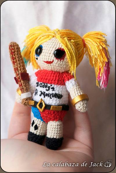 Harley Quinn Amigurumi - Suicide Squad - La Calabaza de Jack - Project by La Calabaza de Jack