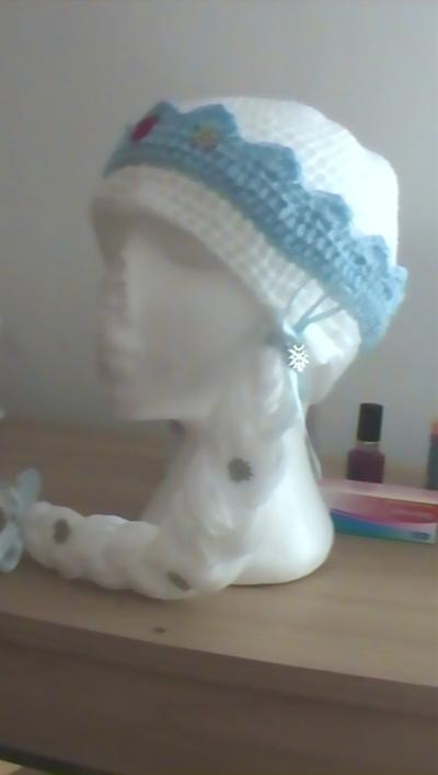 elsa hat - Project by amanda