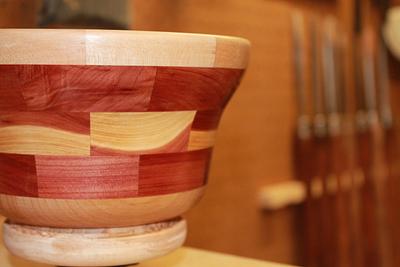  Segmented  Bowl - Project by Right Angle Woodworks