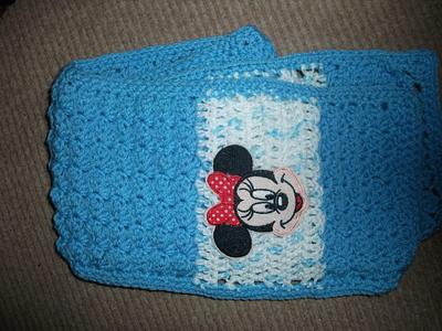 Minnie Scarf - Project by mobilecrafts