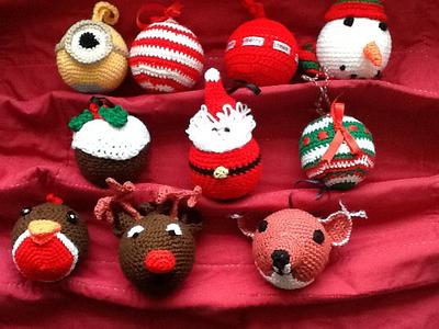 Christmas baubles - Project by CopperBelle